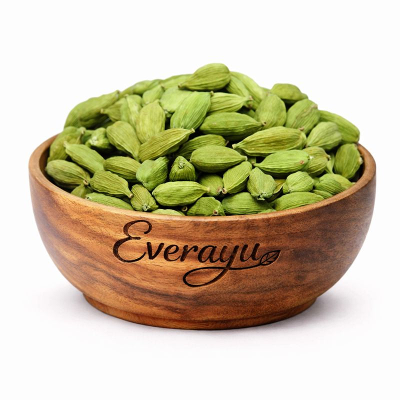 Green Cardamom (Elettaria cardamomum) – Naturally aromatic spice used in Ayurveda and Indian cooking for its sweet aroma and freshness.