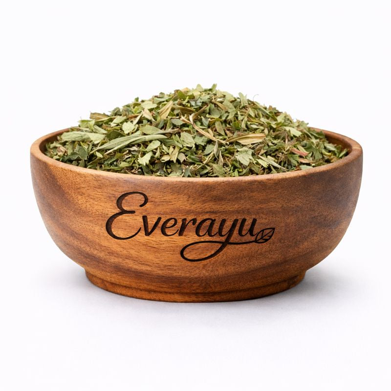 Singparni (Dandelion Leaves) – also known as Singhparni Patta, Dugdhpatra, Kanphool, and Taraxacum officinale – a traditional Ayurvedic herb used for detox and rejuvenation. Known as Simhaparna in Sanskrit, Doodhpatra in Marathi and Gujarati, and Pulladi Keerai in Tamil.